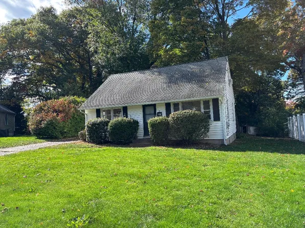 5 Dell Ct, Wallingford, CT 06492