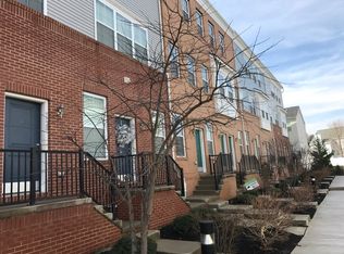 420 Giordano Ave, Parlin, NJ 08859