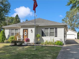 60 Old Falls Blvd, North Tonawanda, NY 14120