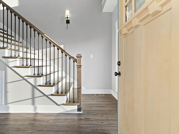 2nd image of 176 Sherlock Dr Lot 319