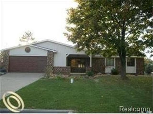 1st image of 10088 Shadyhill Ln
