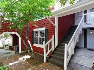 2815 S Woodrow St #5, Arlington, VA 22206