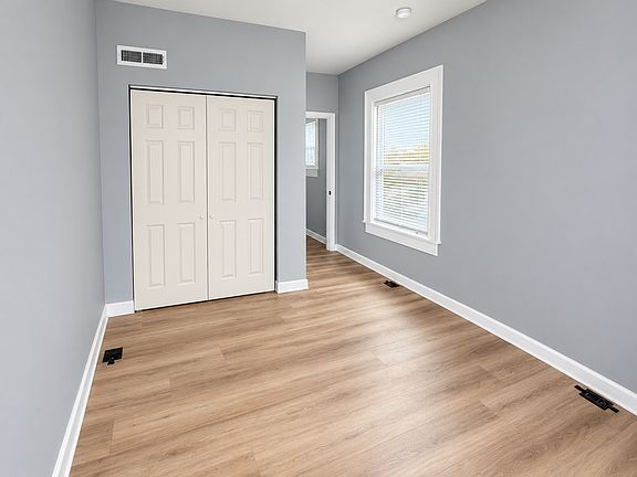 4th image of 1513 Riverside Dr #A