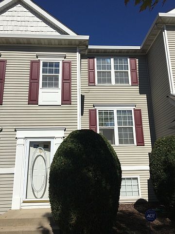 1st image of 4056 Hennepin Dr
