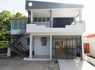 Extension Country Club 47 #HW-2, Carolina, PR 00985