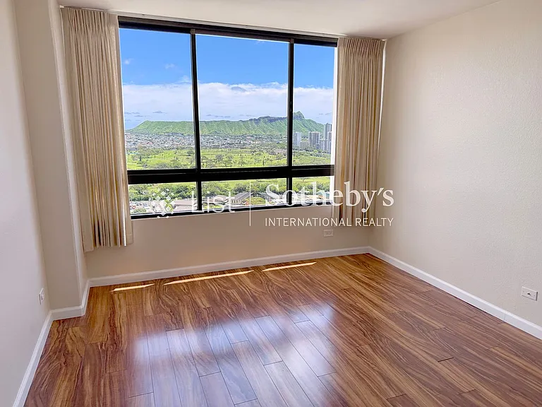 2499 Kapiolani Blvd #2703 — Photo 11