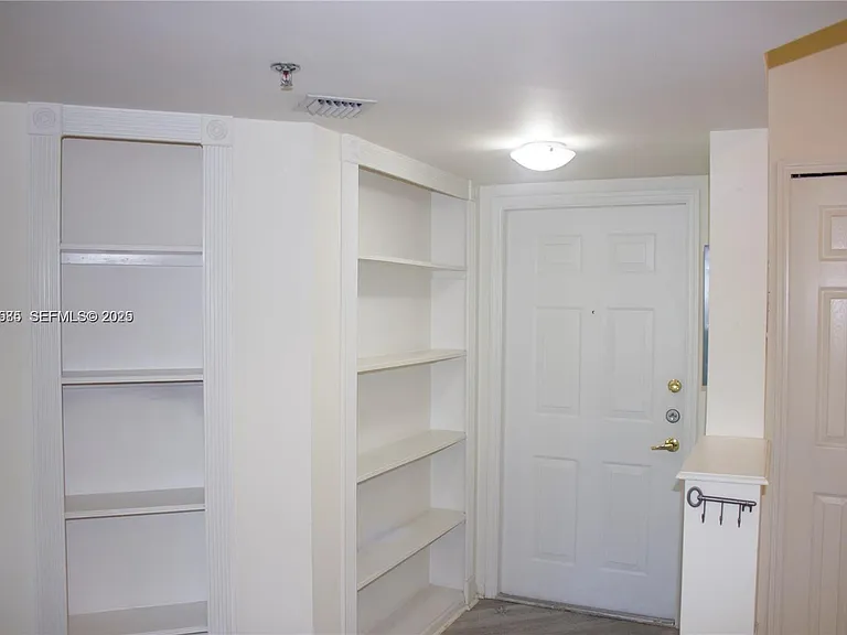 3145 NE 184th St #5306 — Photo 19
