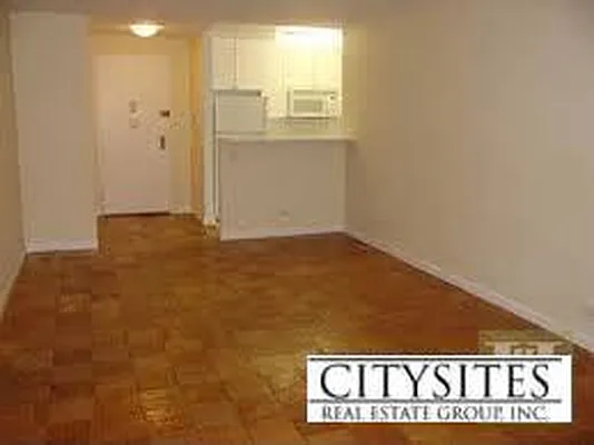 Rented by CitySites Real Estate Group | media 1