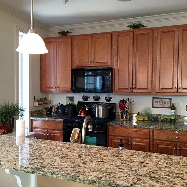 1st image of 300 W Elm St Suite 2315