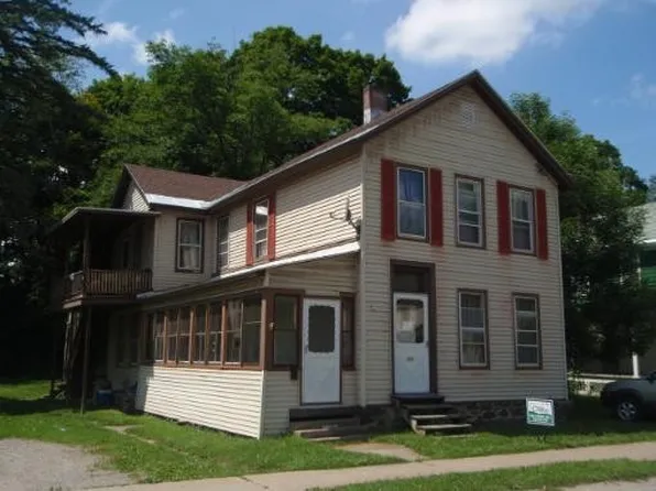 127 N Main St, Dolgeville, NY 13329