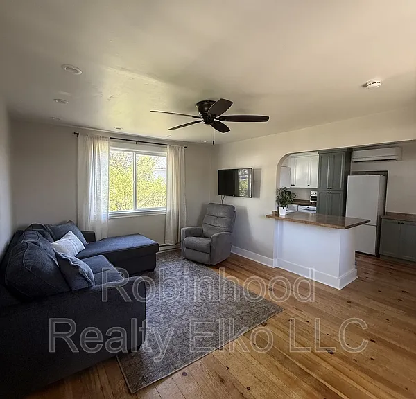 620 Maple St — Photo 4