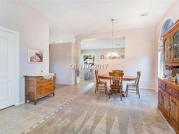 5th image of 180 Emerald Mountain Ave