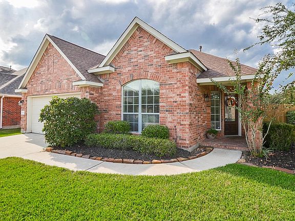 3rd image of 8302 Sierra Dawn Dr