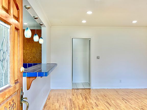 Entrance to living room