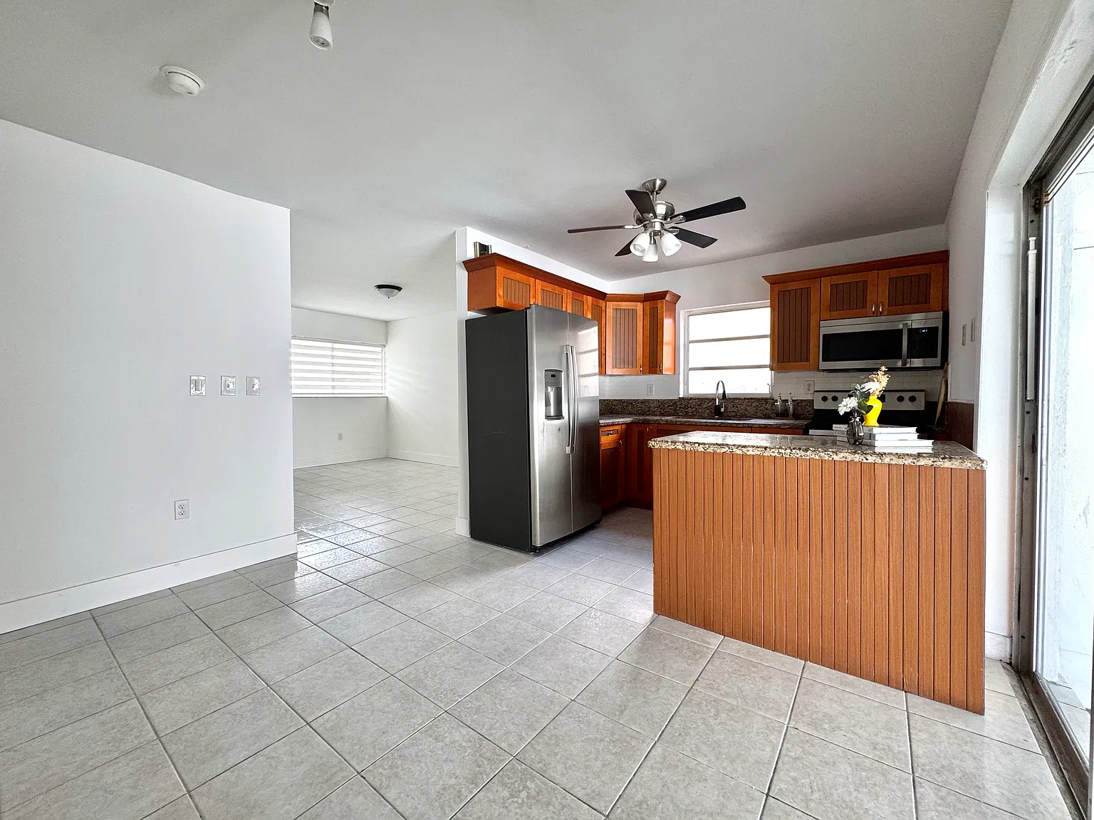 3 bed, $3,100 — Photo 4