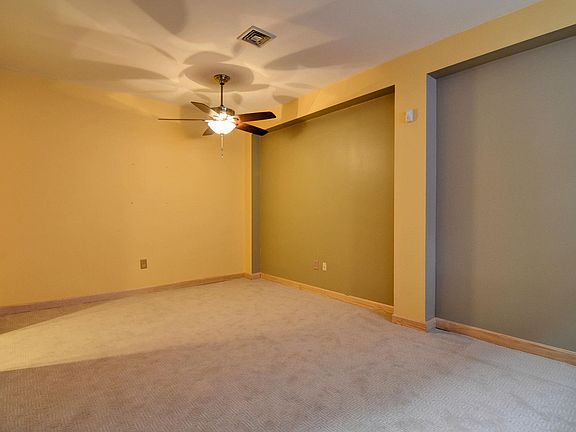 3rd image of 10 Weston Ave APT 119