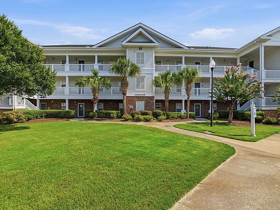 4th image of 5825 Catalina Dr. #121