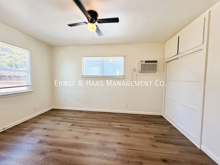 12911 Whitewood Ave — Photo 12