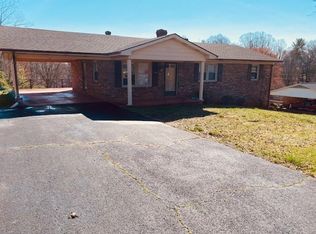 146 Wall St, Bassett, VA 24055