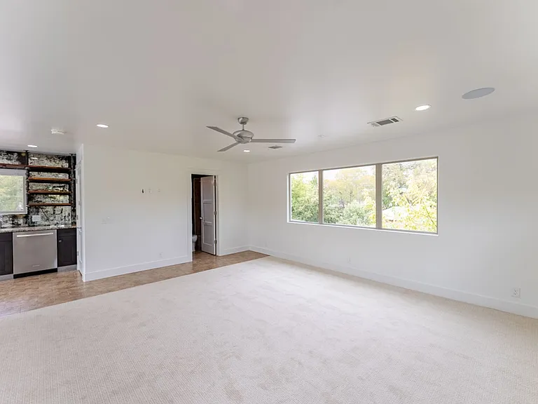 716 Post Oak St — Photo 33