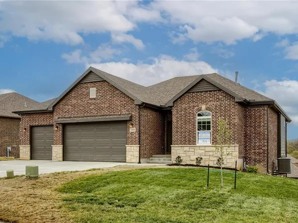 3210 N 109th Ter, Kansas City, KS 66109