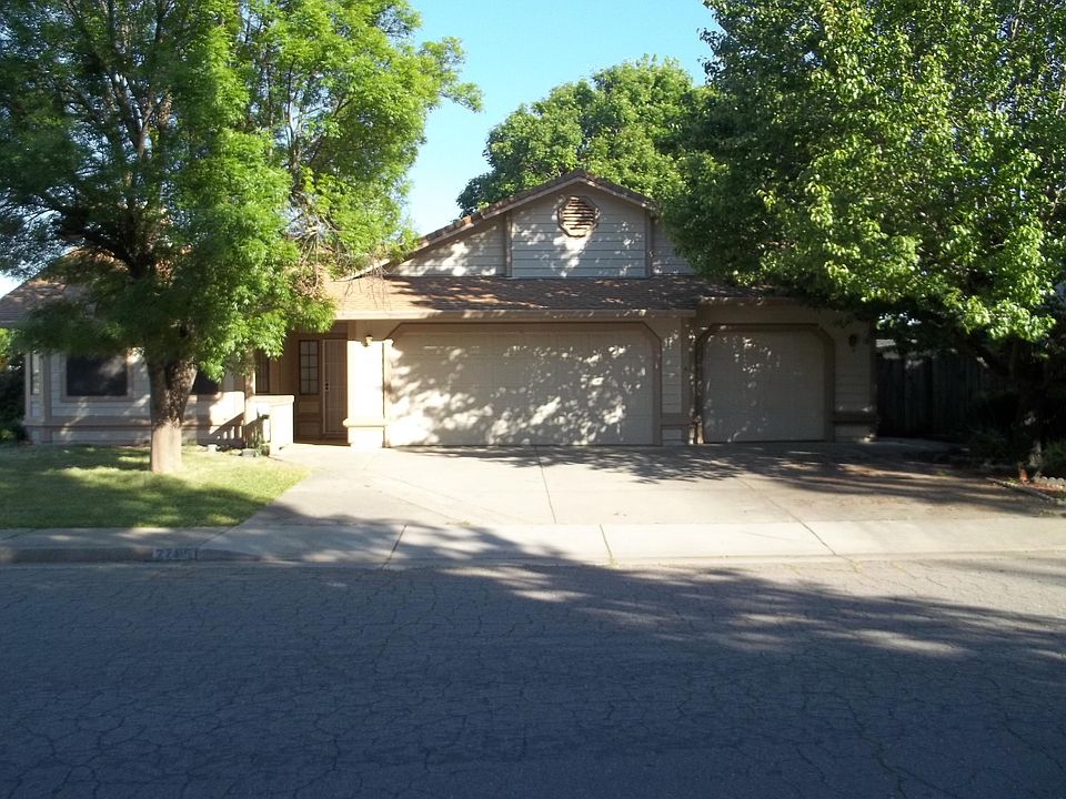 1st image of 2785 Ganyon Dr