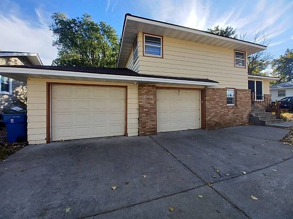 4th image of 5965 4th St NE