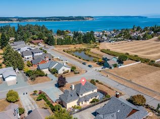 401 NW 7th St, Coupeville, WA 98239