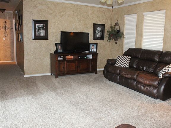 4th image of 6712 Columbia Ln