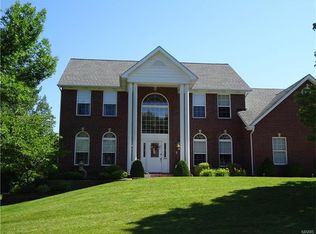 1080 Whitmoor Dr, Weldon Spring, MO 63304