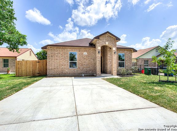 2nd image of 3442 Aragon Dr