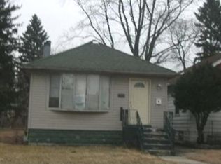 317 E 145th St, Harvey, IL 60426
