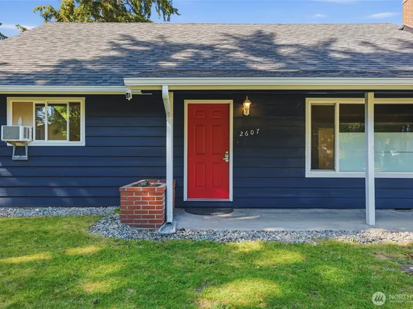 2607 92nd Street S, Lakewood, WA 98499