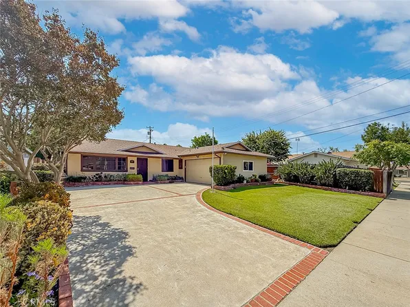 10514 Hillview Ave, Chatsworth, CA 91311