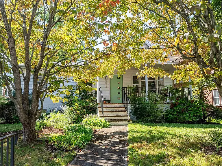 324 Parkway St — Photo 29