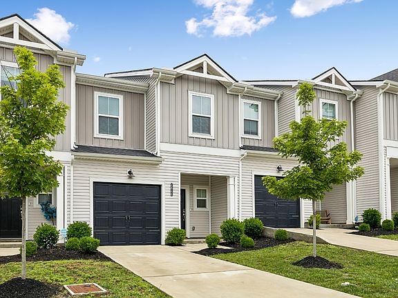 3rd image of 4646 Ridge Bend Dr