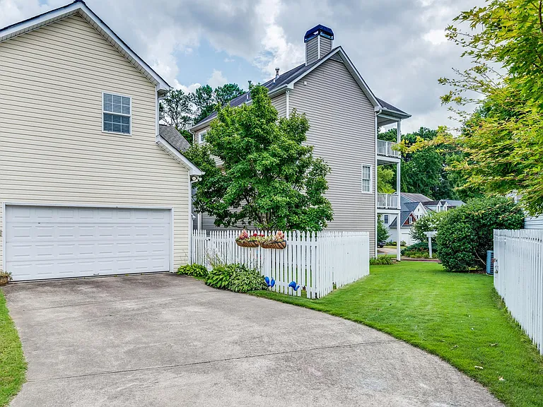 777 Gardenside Cir SE — Photo 29