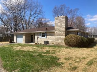 1933 W Highland Ln, Columbus, IN 47201