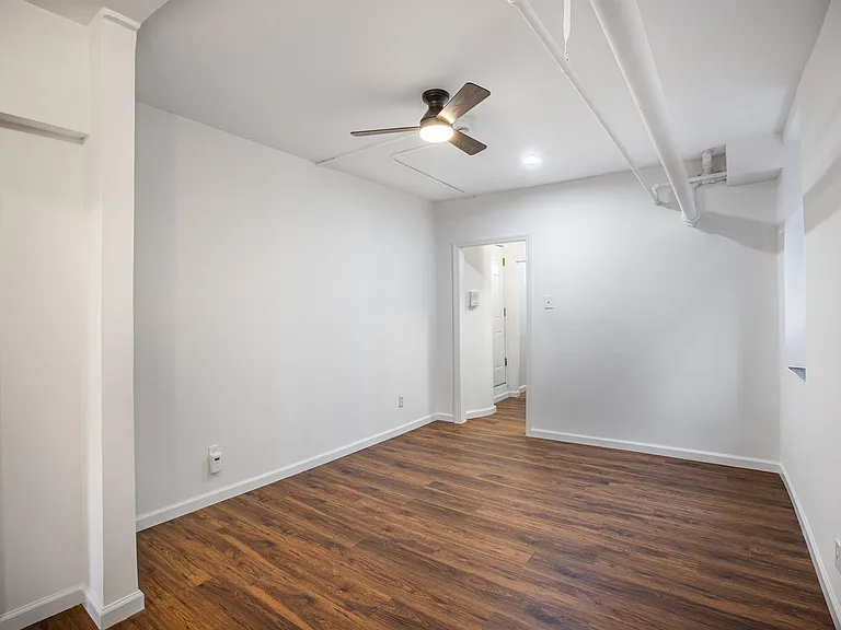 7812 Hudson Ave #1-B — Photo 8