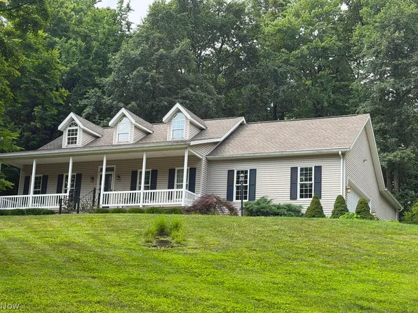 3355 Schneiders Crossing Rd NW, Dover, OH 44622