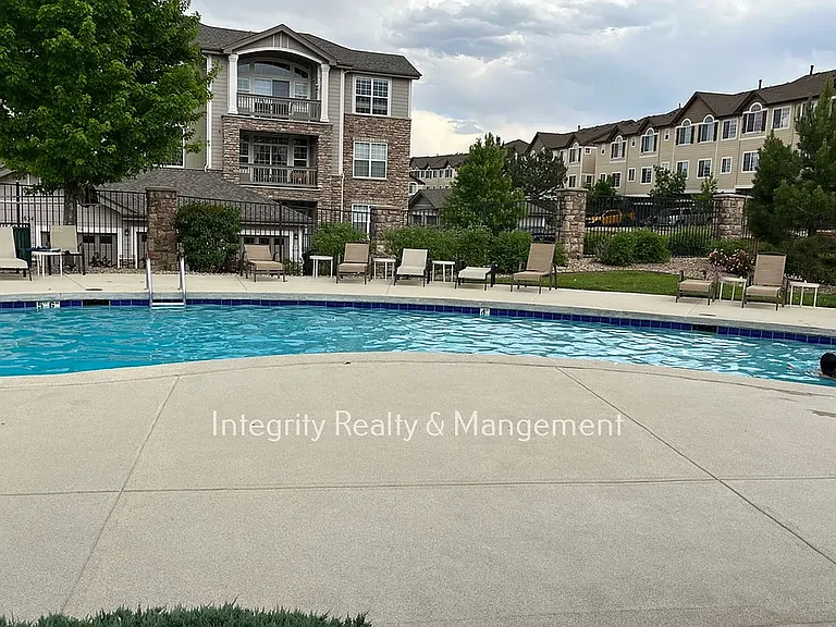 1575 Olympia Cir #205 — Photo 1