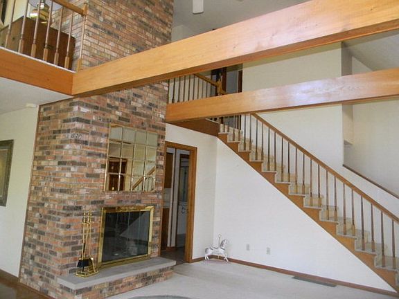 4th image of 105 Jc Estates Dr