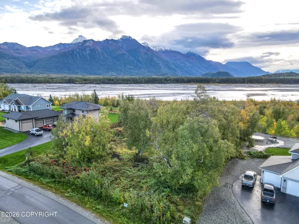 1659 N River Rock Cir, Palmer, AK 99645