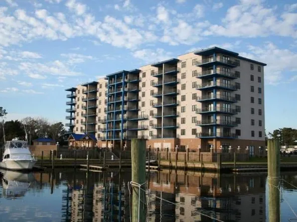 4425 Arendell St Unit 706, Morehead City, NC 28557