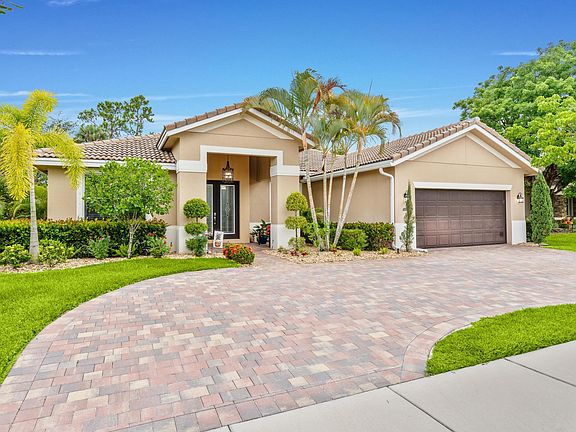 4th image of 9406 Silent Oak Circle