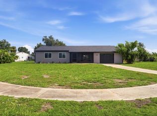4681 Nekoosa St, North Port, FL 34287
