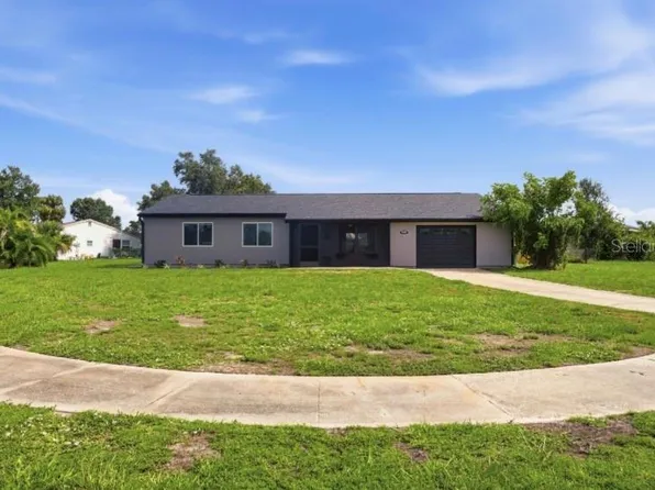 4681 Nekoosa St, North Port, FL 34287