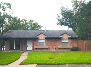 7150 Edgemoor Dr, Houston, TX 77074