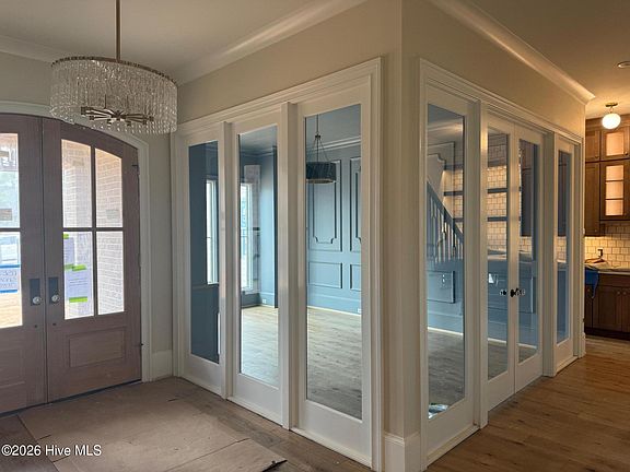 4th image of 7 Ridgeland Street