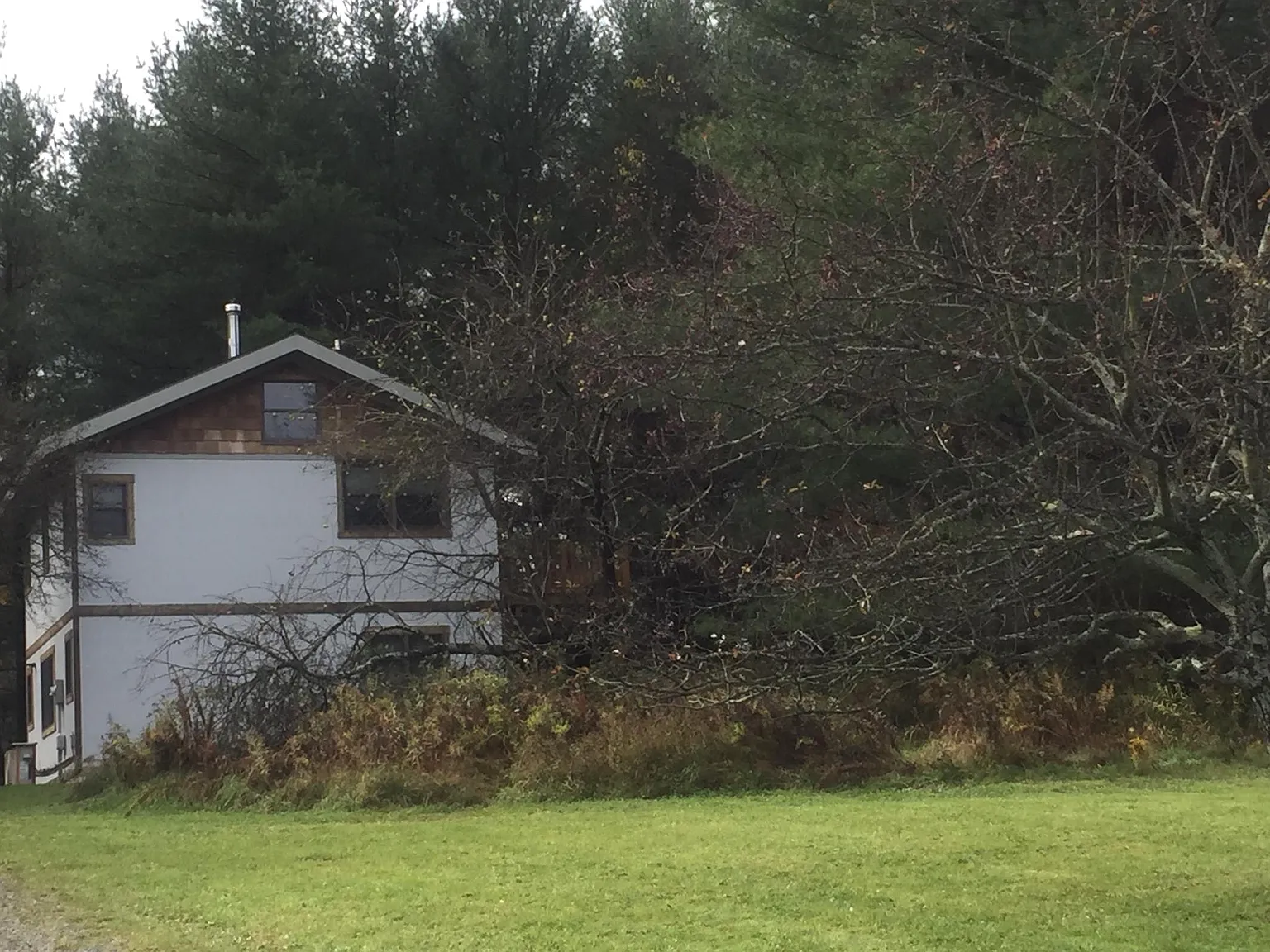 100 Gunderman Rd — Photo 4
